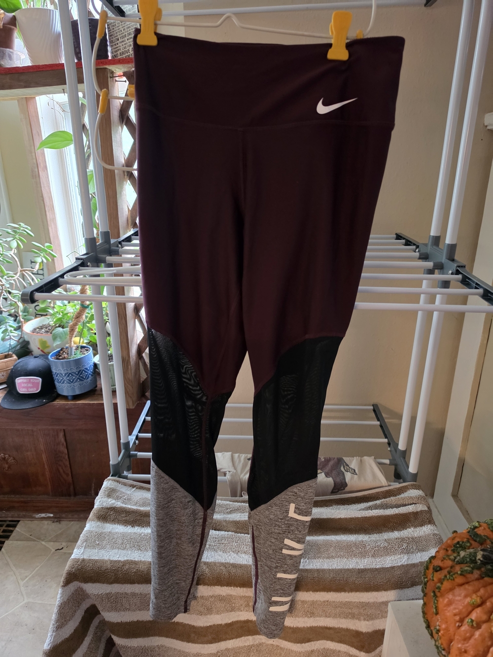 Nike Women's Burgundy and Gray Colorblock Training Leggings
